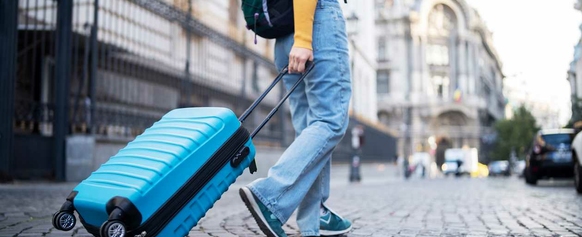 7 Essential Items You Should Always Carry on Your Vacation | DMA Value Vacations Travel & Tours Inc.