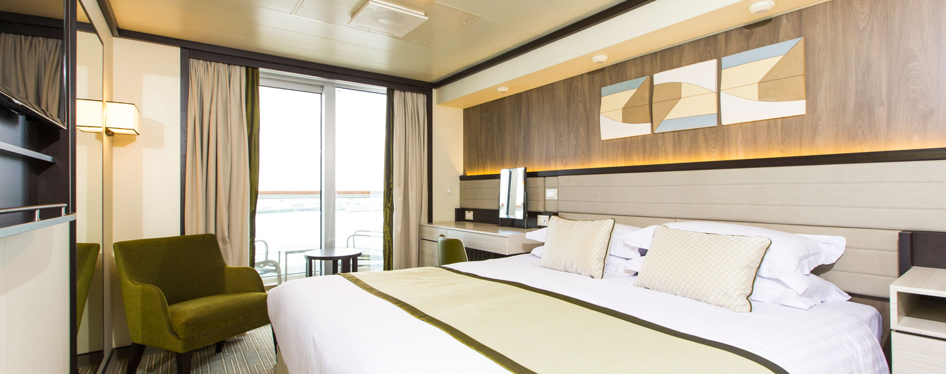 Britannia-Balcony: DMA Value Vacations Travel & Tours Inc.